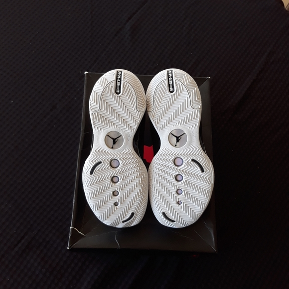 Jordan 34 eclipse - Picture 7 of 8